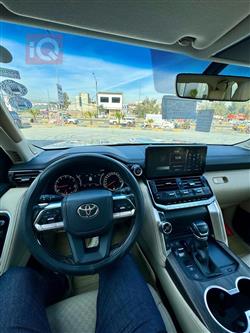 تويوتا لاندكروزر